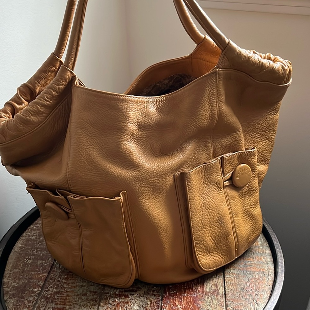 Bodhi purse leather   Perfect condition